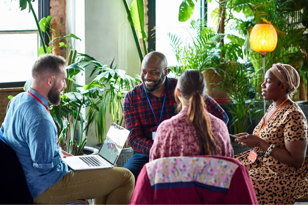 Profissionais com habilidades verdes têm 59% mais chances de contratação