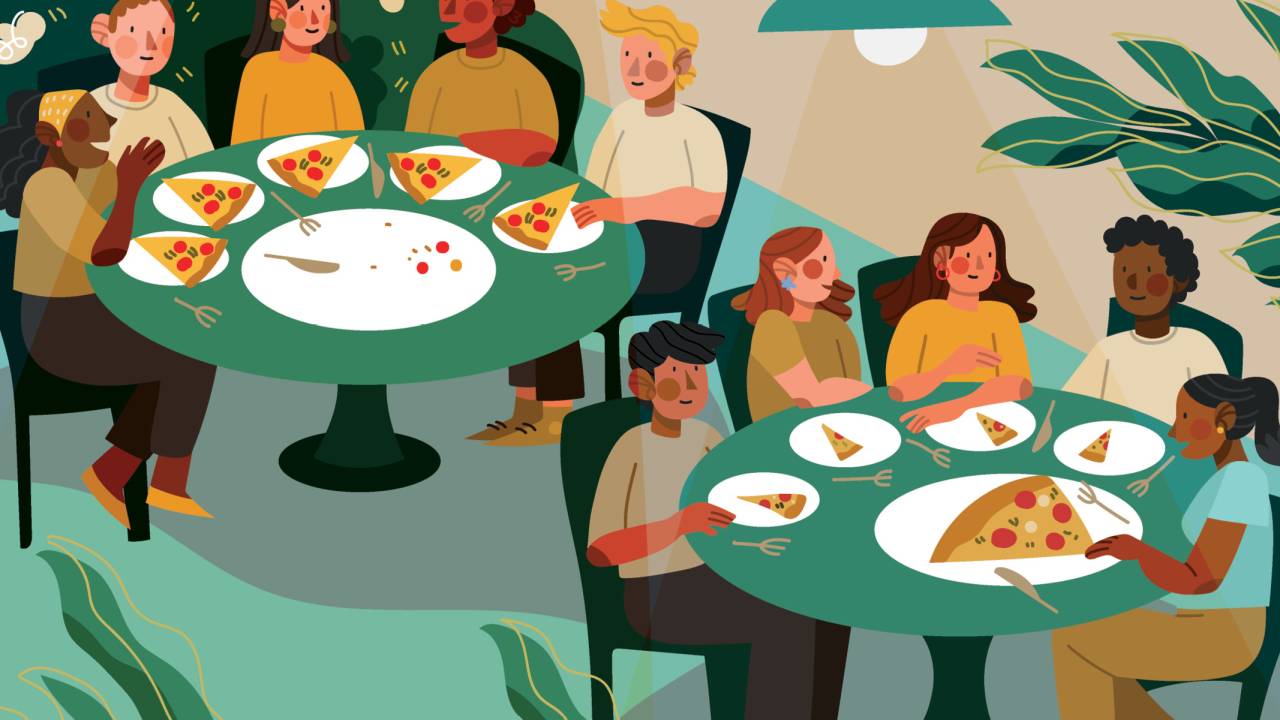 Diversas pessoas em uma pizzaria. Em uma mesa, os pedaços dividem-se igualmente, caracterizando 'corporação'. Na outra, há uma pessoa com um pedaço maior que a soma dos outros, caracterizando 'empresa'.
