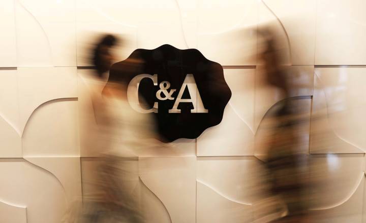 C&A (CEAB3) decolou 240% em 2023. Entenda a alta – e veja se há