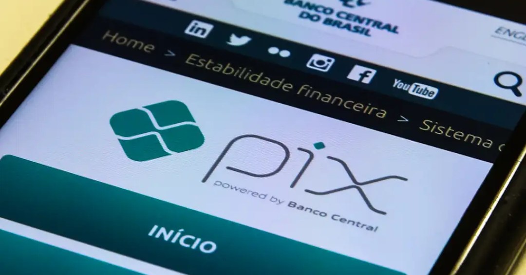 Transações por Pix voltam a aumentar